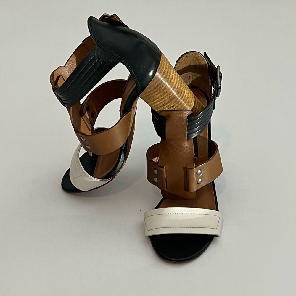 Modern Vintage Modern Vintage Womens EUR 36 Sandals White Brown leather Heel